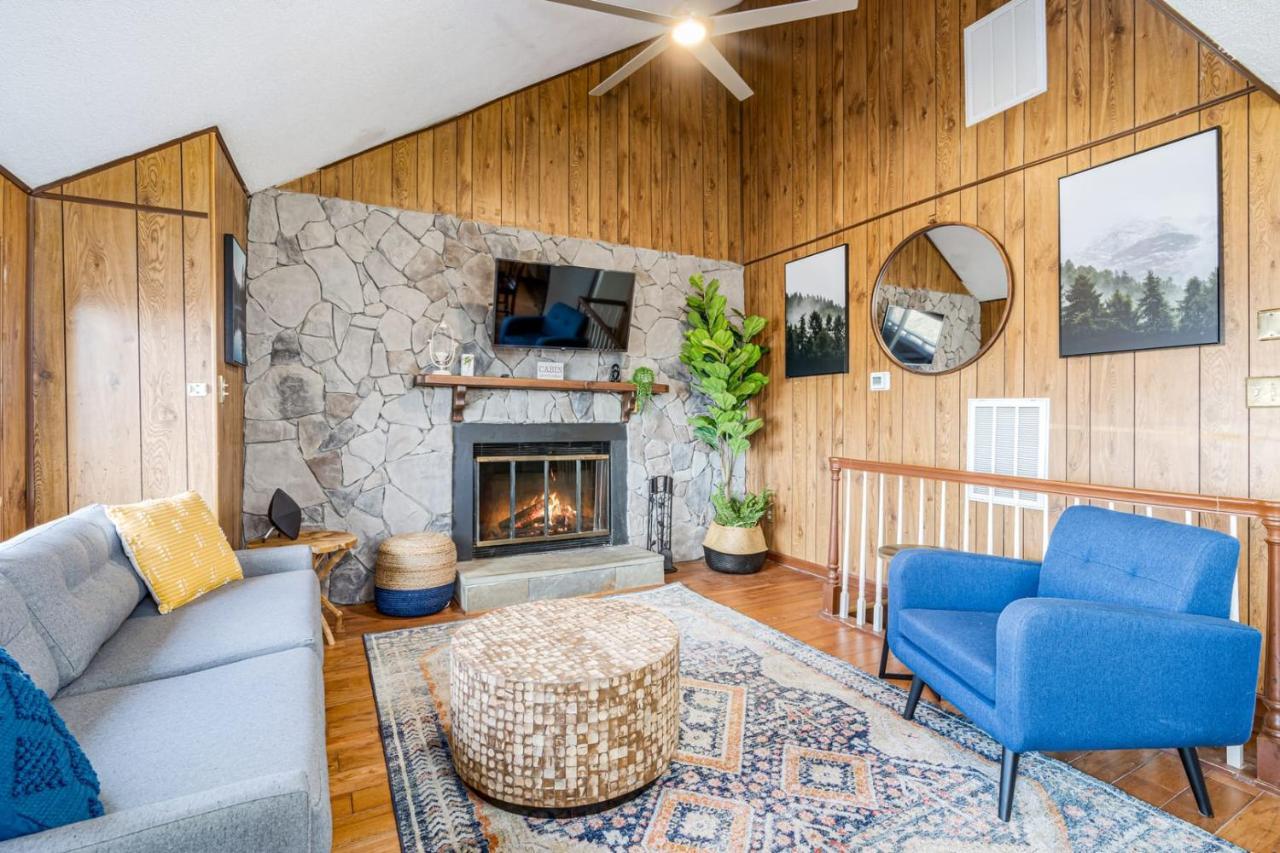Amazing Views, Hot Tub, Fire Pit, Deck & Fireplace 인우드 외부 사진
